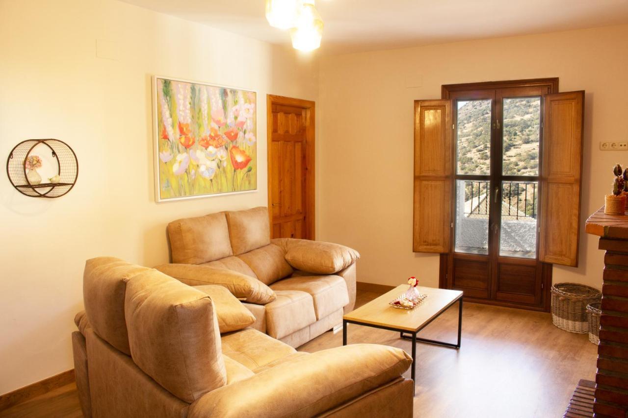 Puerta Bubion Apartamentos المظهر الخارجي الصورة