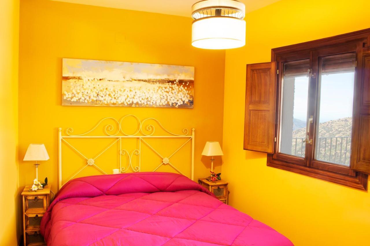 Puerta Bubion Apartamentos المظهر الخارجي الصورة