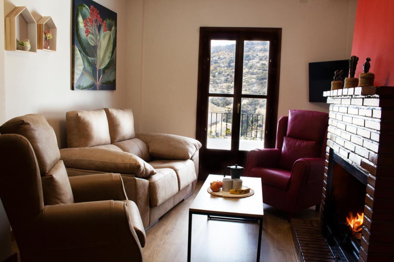 Puerta Bubion Apartamentos المظهر الخارجي الصورة