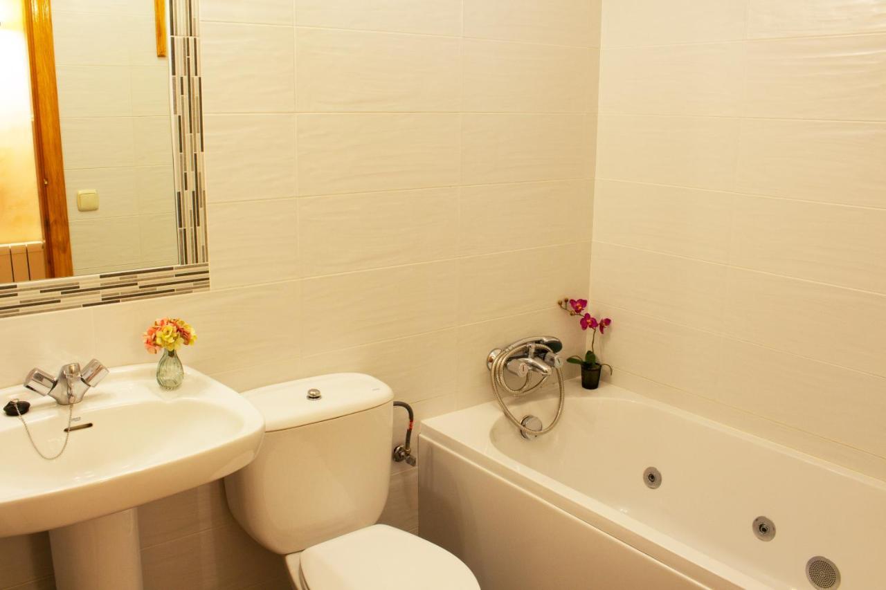 Puerta Bubion Apartamentos المظهر الخارجي الصورة